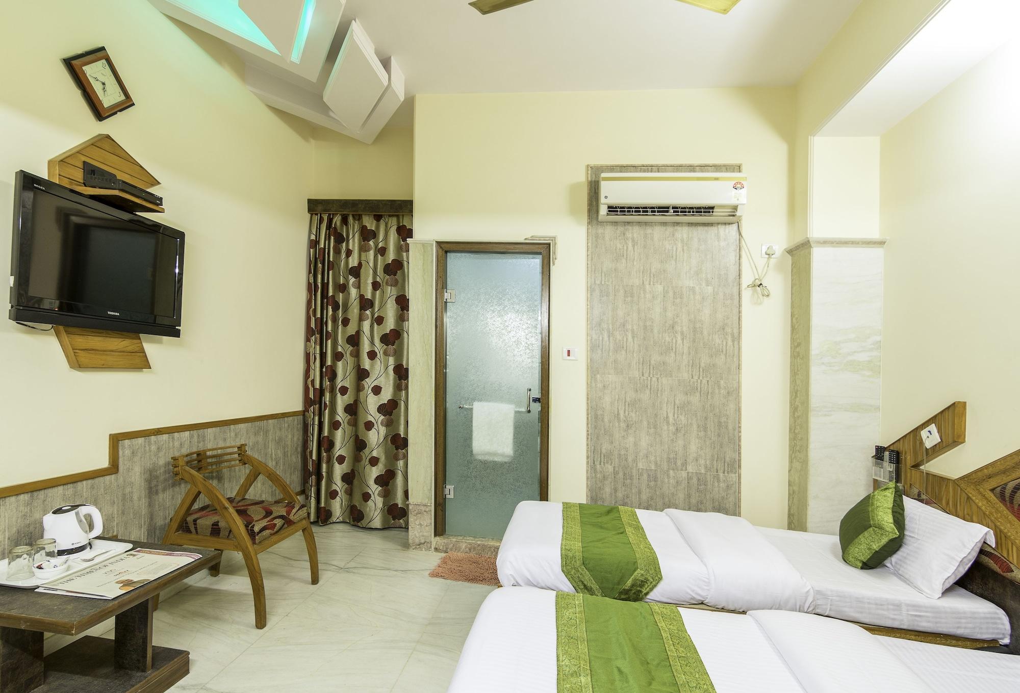The Natraj Yes Please -New Delhi Hotel Bagian luar foto