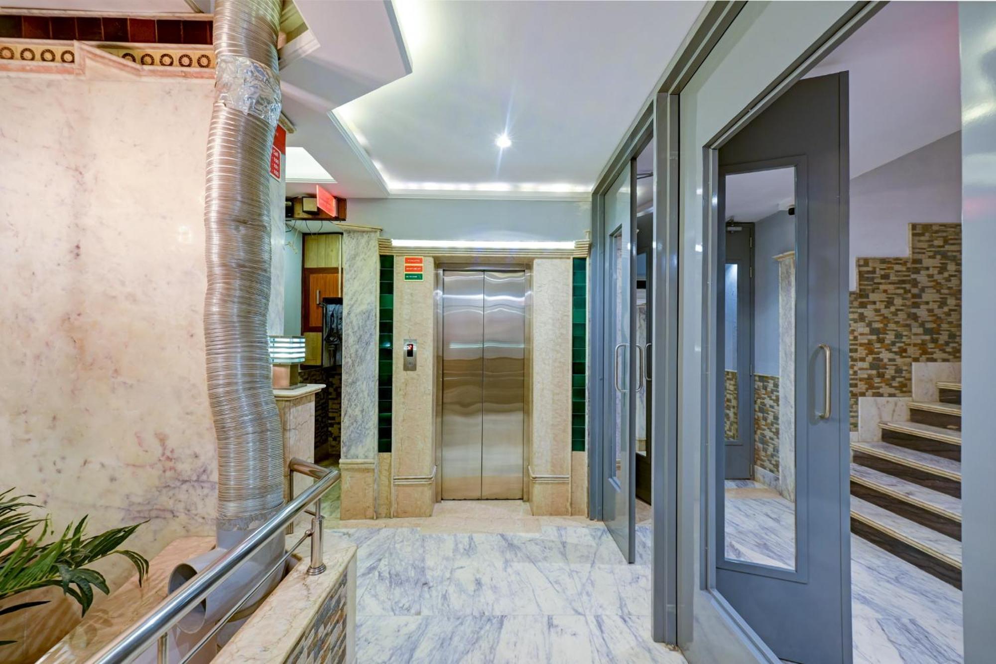 The Natraj Yes Please -New Delhi Hotel Bagian luar foto