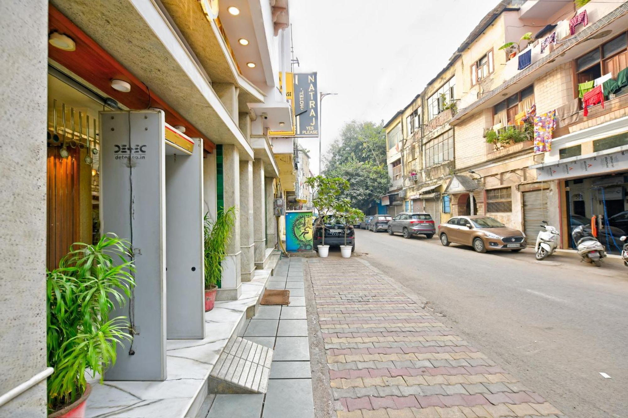 The Natraj Yes Please -New Delhi Hotel Bagian luar foto