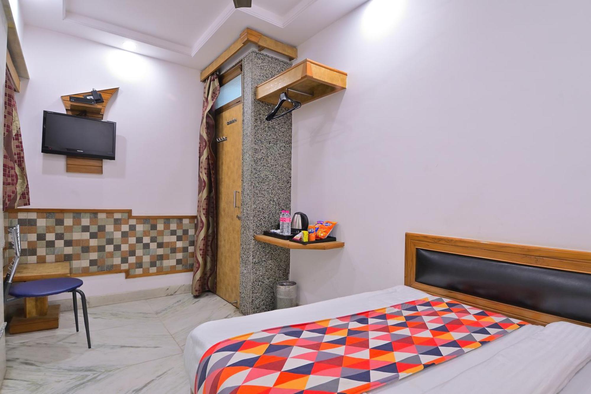 The Natraj Yes Please -New Delhi Hotel Bagian luar foto