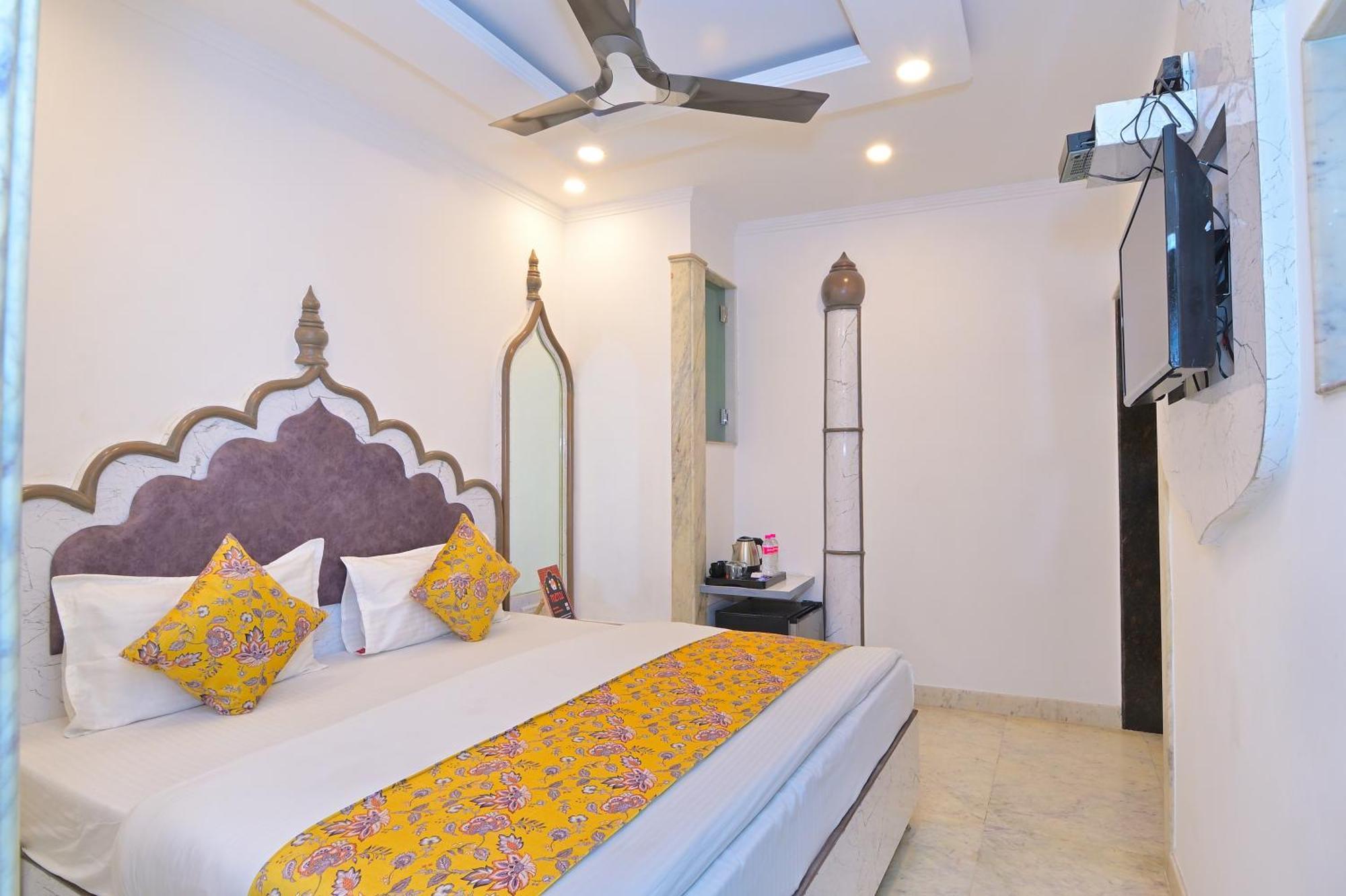 The Natraj Yes Please -New Delhi Hotel Bagian luar foto