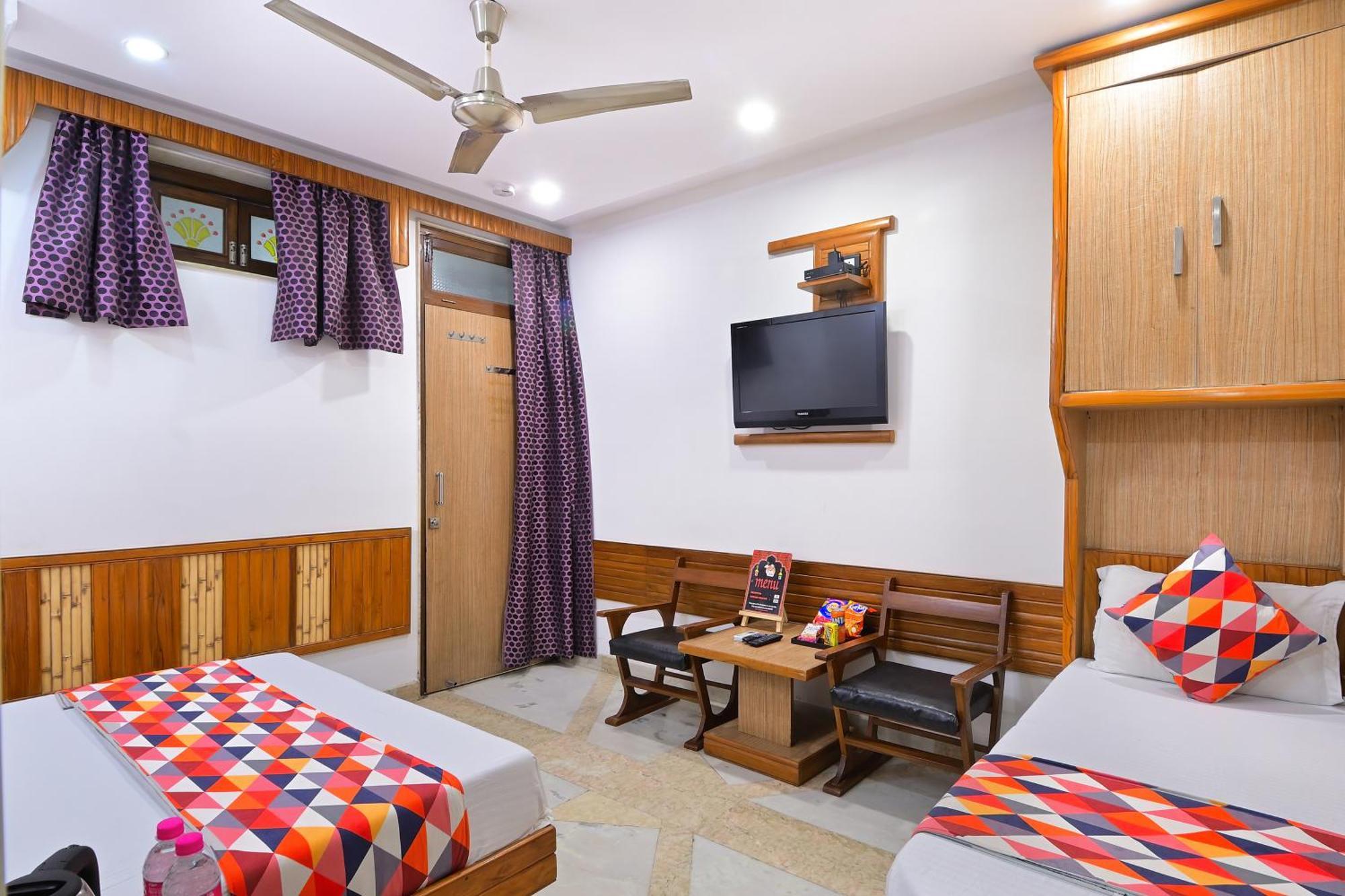 The Natraj Yes Please -New Delhi Hotel Bagian luar foto